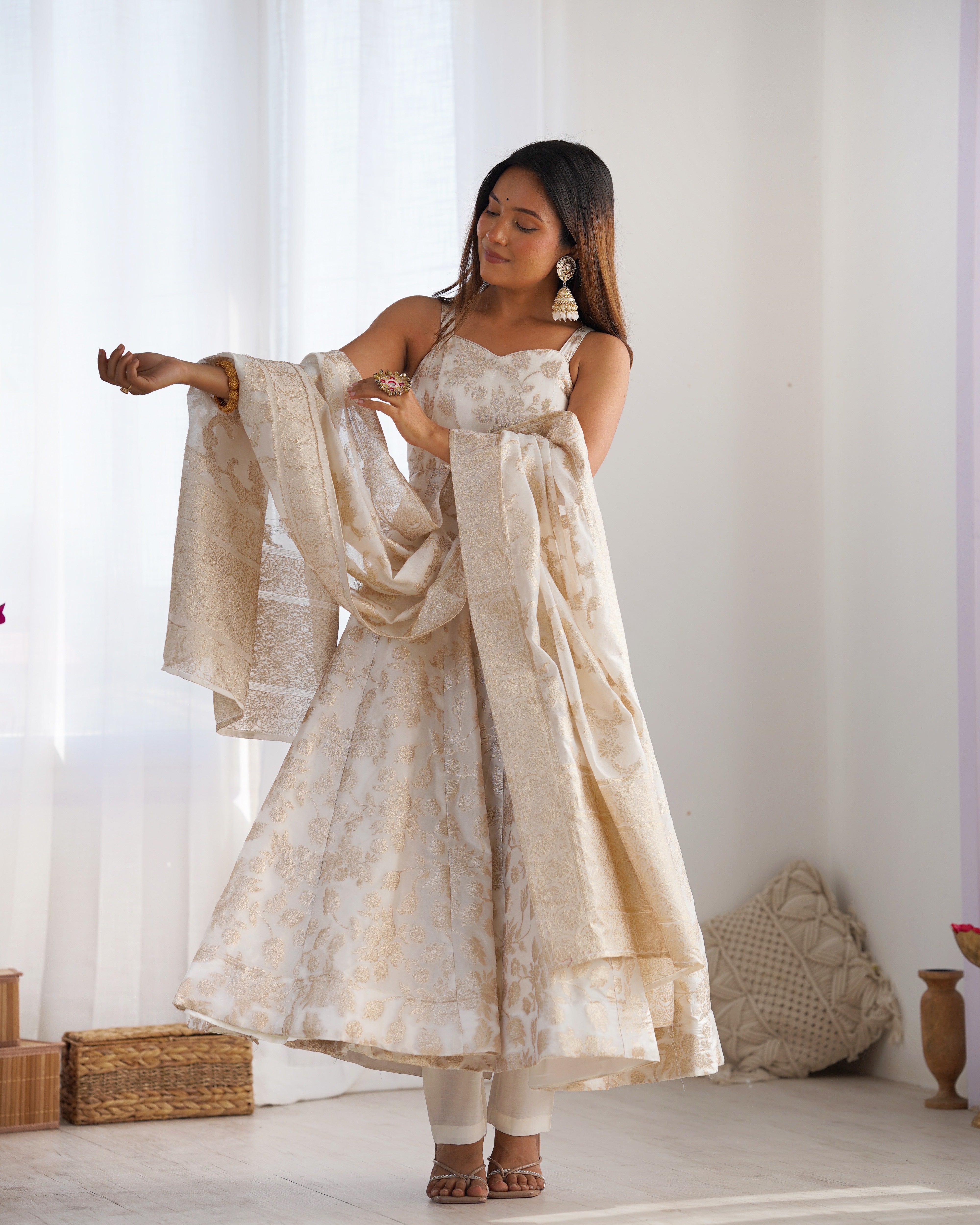 Classic Anarkali Suit Set with Banarasi Jacquard Work | Festive Kali Pattern Gown with Dupatta and Pant Set