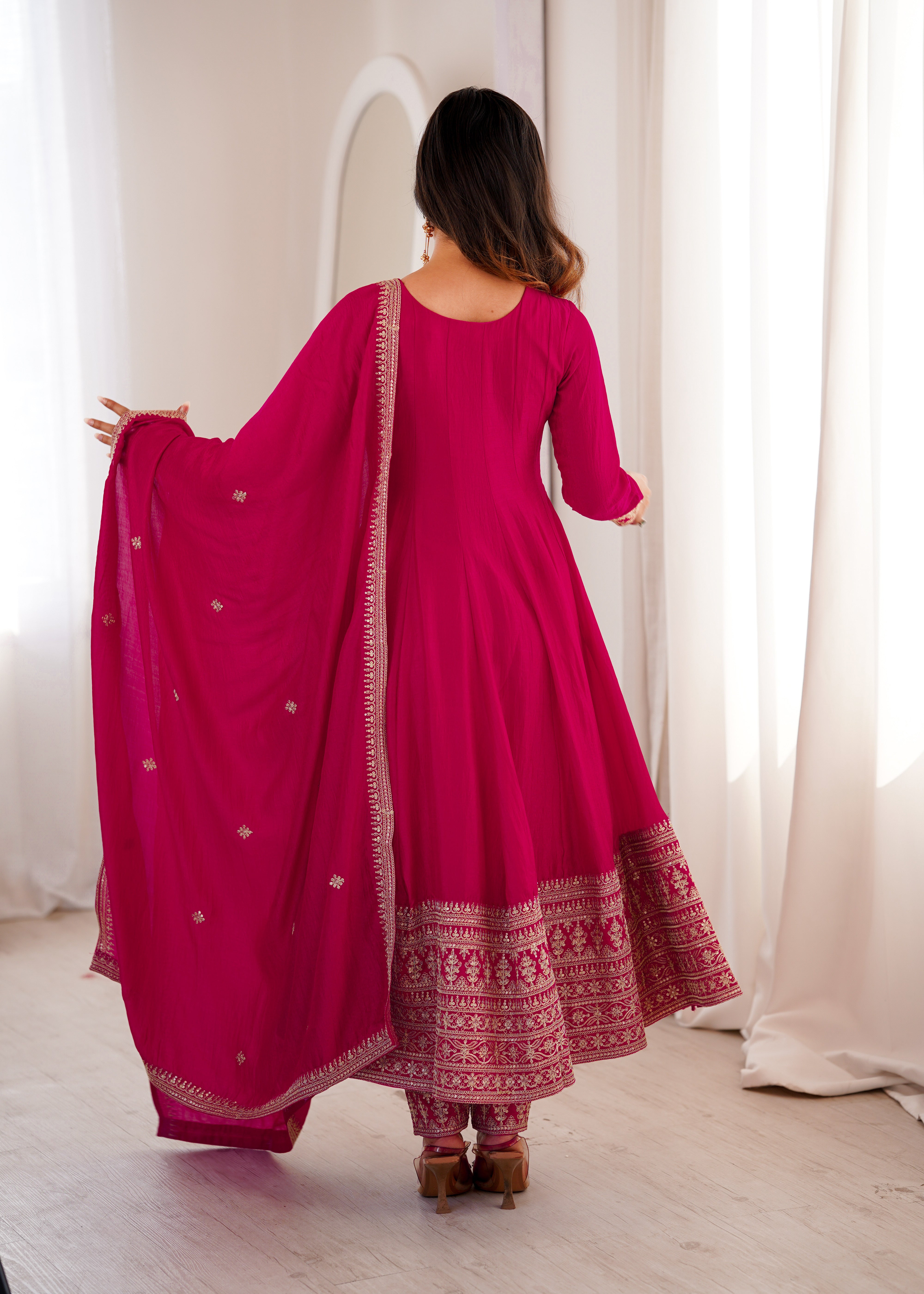 PREMIUM QUALITY PURE BLOOMING VICHITRA SILK FABRIC FULLY FLARE GOWN,WITH DUPATTA WITH PENT FULL SET
