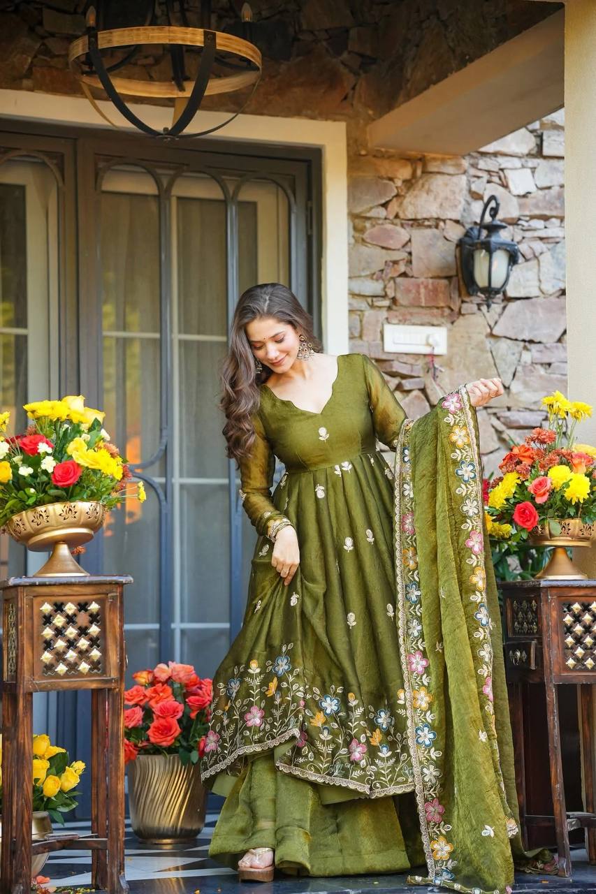 PREMIUM READYMADE ANARKALI SUIT SET