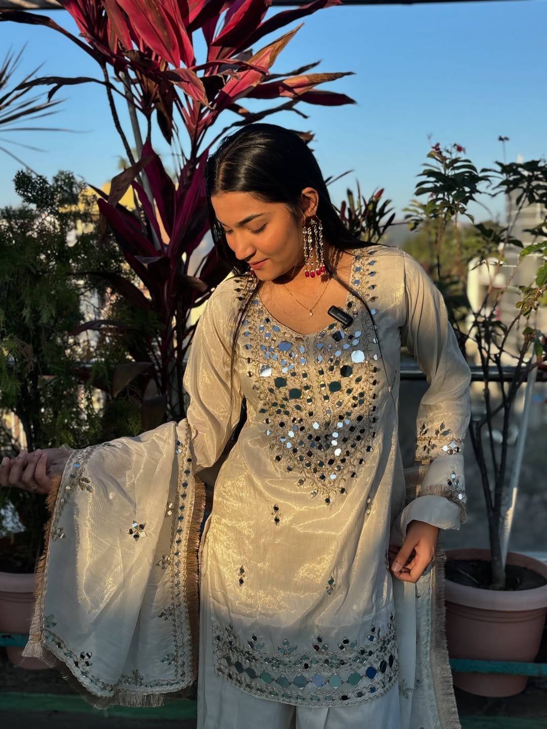 Perfect Off White Faux Georgette Mirror Salwar Suit