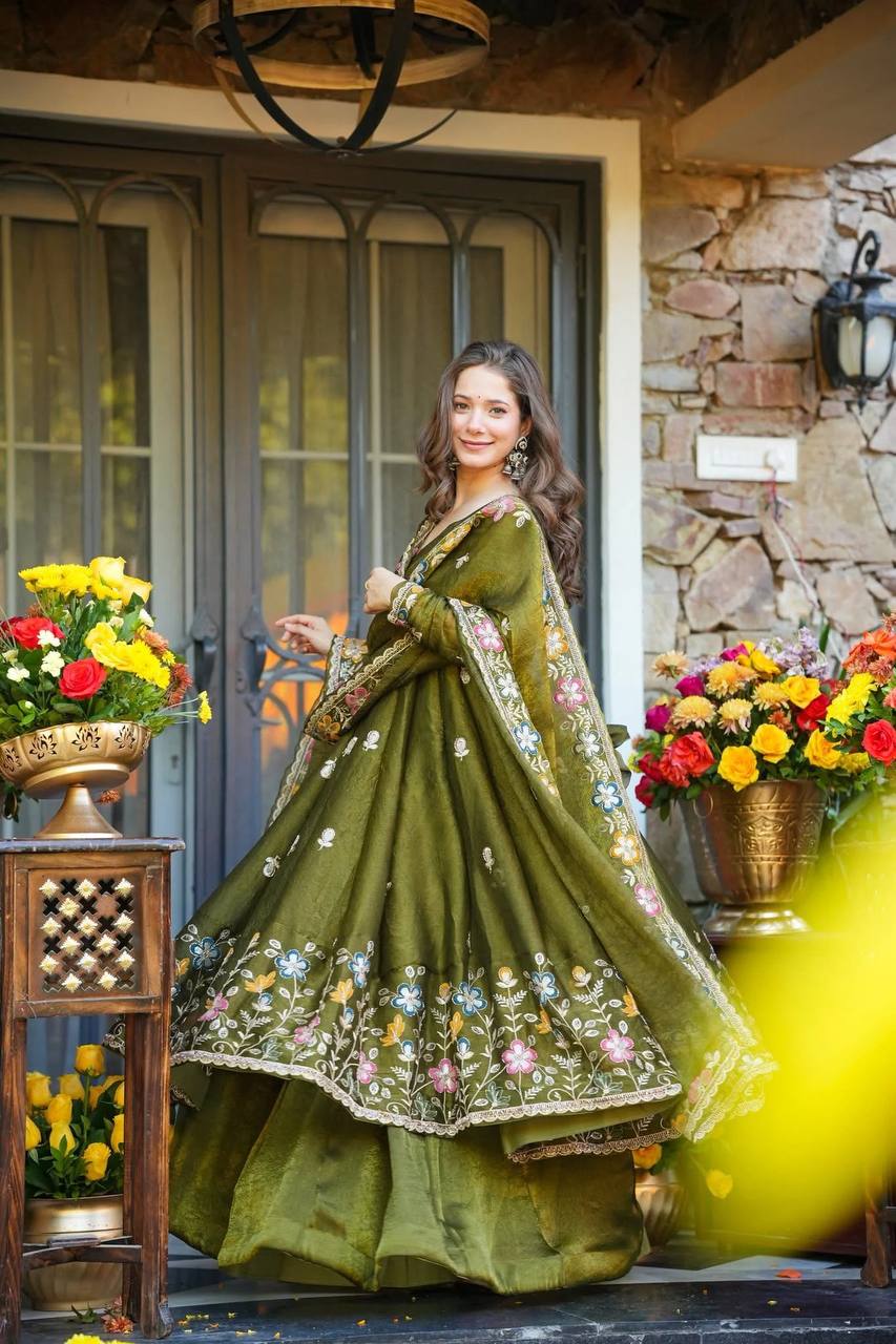 PREMIUM READYMADE ANARKALI SUIT SET