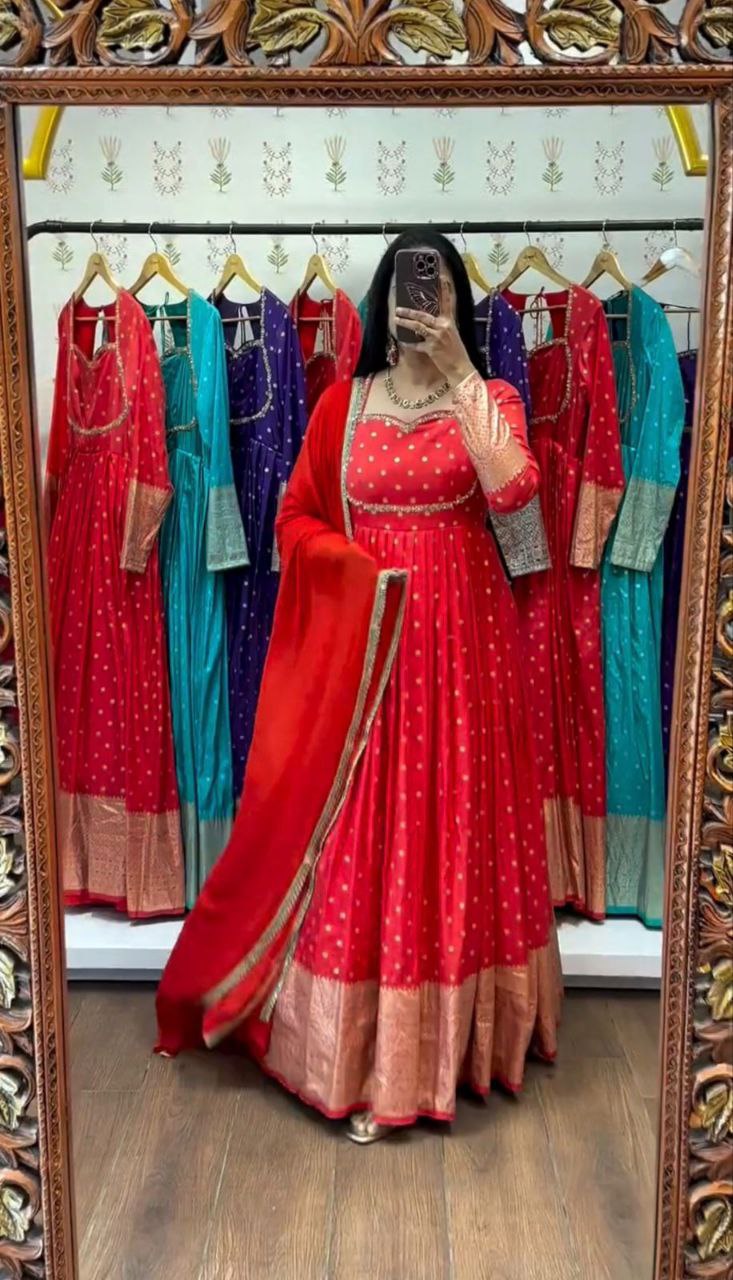 JACQUARD WEAVING FUNCTION WEAR GOWN WITH DUPATTA